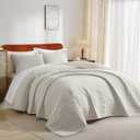 Velvet Quilt Bedspread, Ultra Soft Bedding Sets, Lightweight Quilted Velvet Comforter Set with 1 Quilt & 2 Pillow Shams (Off-White, King/Cal.King, Wave Pattern)