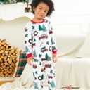 PATPAT Christmas Family Matching Pajama Sets Includes Christmas Socks - Perfect for Family Photos & Holiday Celebrations (8-9 Years, Green)