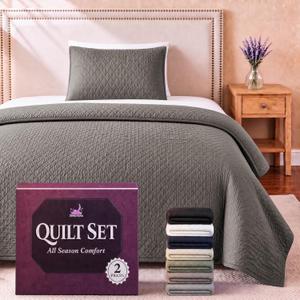Twin Quilt Bedding Set | Lightweight Summer Bedspread 2 Pc
Bed Quilts & Coverlet Set w 1 Sham | Soft Breathable Down Alternative | Oversized 68 x 86 in, Twin Size | Taupe