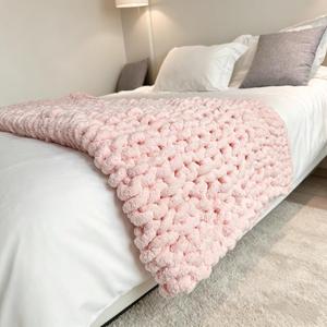 Chunky Knit Blanket Throw 40"×40", Chenille Throw Blankets, Handmade Warm & Cozy Blanket Couch Bed Home Decor, Soft Breathable Fleece Banket, Christmas for Couch Bed Sofa Best Gift (Pink), 40\"x40\"
