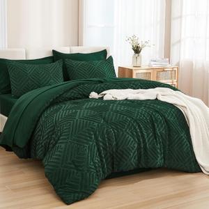 Andency Queen Comforter Set 7 Piece Dark Emerald Green - Bed in a Bag Queen Boho Lightweight Fluffy Tufted Bedding Sets with Comforter, Sheets, Pillowcases & Shams
