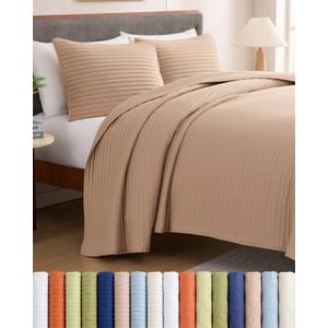 Quilts Queen Size - Light Brown Bedspread Queen Size with Stripe Stitch Pattern - Lightweight Bedspread for All Seasons - Soft, Breathable Comfy Summer Quilted Coverlet w/ 2 Pillow Shams - 90" x 96"