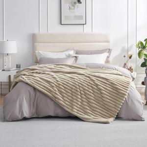 Amlie Home Faux Fur Throw Blanket for Couch, Cozy Fuzzy Fluffy Fur Luxurious Soft Striped Plush Gift Blankets for Family Sofa Chair Bed Living Room Bedroom, 60"x80", Beige