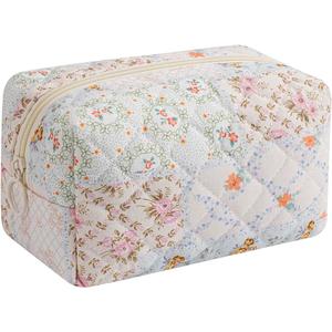 RSRSLEII Small Quilted Cotton Makeup Bag, Aesthetic Cosmetic Bag, Cute Floral Makeup Pouch, Kawaii Trendy Preppy Travel Toiletry Bag for Women and Girls (06 Mixed Flowers)