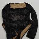WDIRARA Women's Plus Size Floral Long Bell Sleeve Bodysuit Square Neck Mesh Body Suit (Medium, Black)