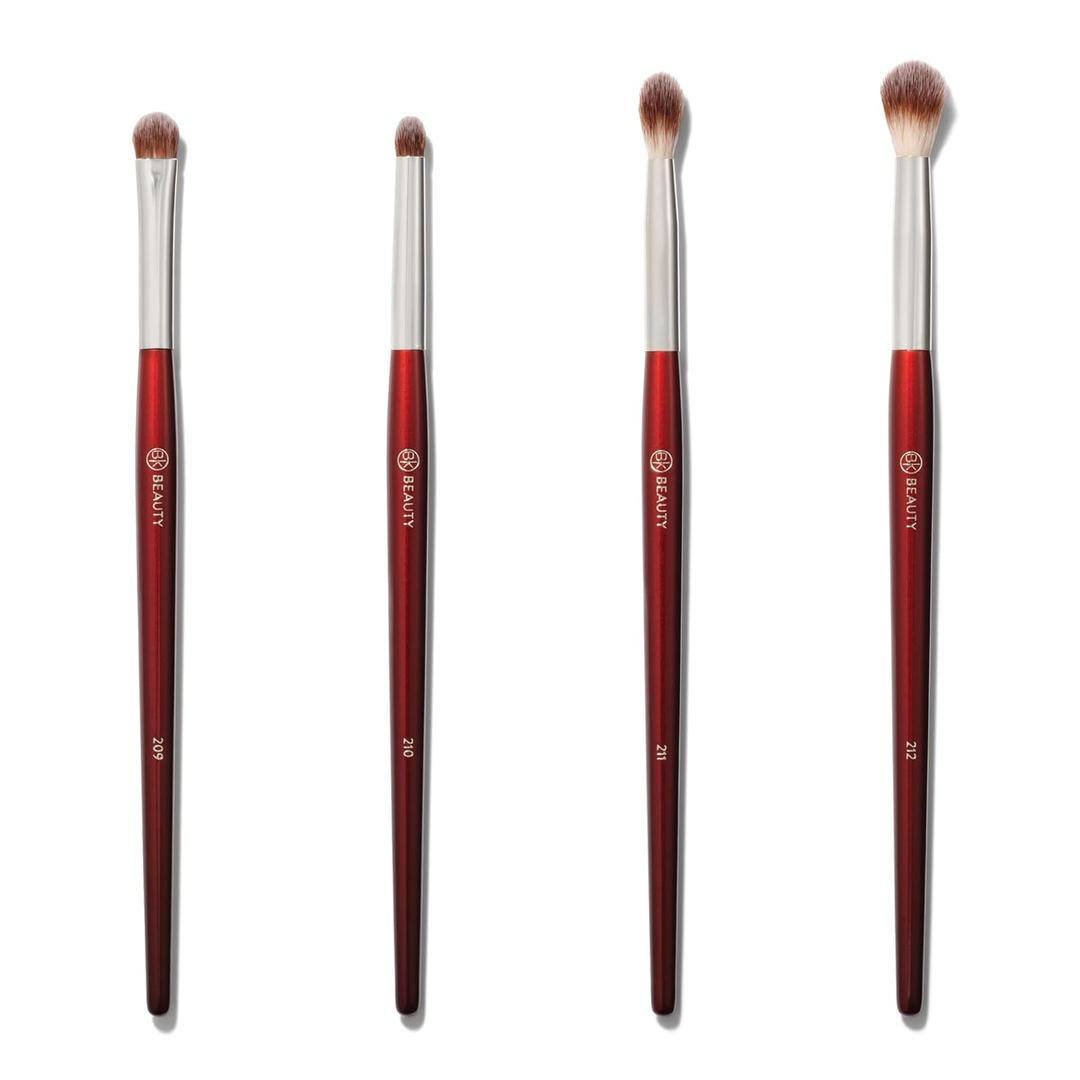BK BEAUTY - CORE LINE EXTENSION EYE SET (4PC) - Professional Eyeshadow Brush Set for Precise Makeup Placement & Blending | Premium Eye Makeup Brushes for Flawless Application