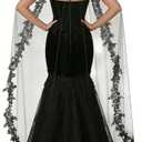 Wedding Veil Lace 1 Tier Cathedral Length Fingertip Length Bride Veil with Metal Comb
