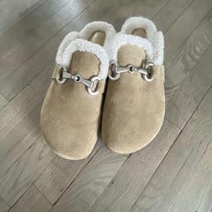 SM New York Brianna Brown Suede Faux Shearling Lined Bit Clogs Mens 9