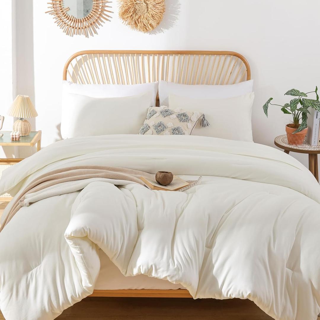 ROSGONIA Queen Comforter Set Ivory, 3pcs(1 Boho Ivory Comforter & 2 Pillowcases) All Season Soft Bedding Lightweight Bedspread Blanket Quilt Bed