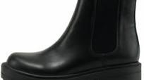 Soda Chelsea Boots-Black
 9