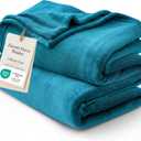 Bedsure GentleSoft Twin XL Fleece Blanket Dorm Bedding - Lightweight Soft Cozy Blankets for Bed, Sofa, Couch, Travel, Camping, Teal Blue, 66"x90"
