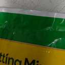 Miracle Gro 75678300 8 Qt Potting Mix 0.21-0.11-0.16, Best By 01, 2025