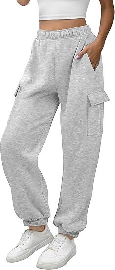 ATHMILE Womens Cargo Sweatpants Oversized Fleece Joggers Fall Fashion Outfits Y2k Clothes 2024 with Pockets, Size S