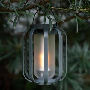 Solar Lanterns Outdoor Waterproof Garden Decor, Flickering Flame Hanging Solar Lights with Tripod Decoration Outside for Yard, Patio, Backyard, Garden, Ideal Gifts for Women Mom Grandma