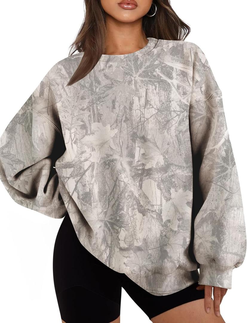 Womens Camo Sweatshirt Oversized Graphic Maple Leaf Print Crewneck Long Sleeve Y2k Trendy Fall Pullover Hoodies (Medium, Lightgrey)