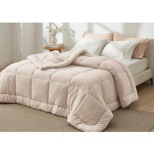 Bedsure Comforter Duvet Insert - Quilted Comforters Full Size, All Season Duvet, GentleSoft Down Alternative Bedding, with 8 Tabs, Gifts for Women/Men, Beige, Full 86 x 82 Inches