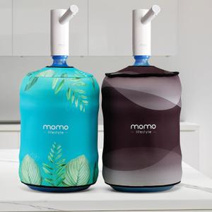 Momo Lifestyle 5 Gallon Water Jug Cover - Insulated Neoprene - Blocks UV Rays - Reversible Double Sided - Water Bottle Sleeve for 5 Gallon Water Dispenser Cover Accessory (Ocean)