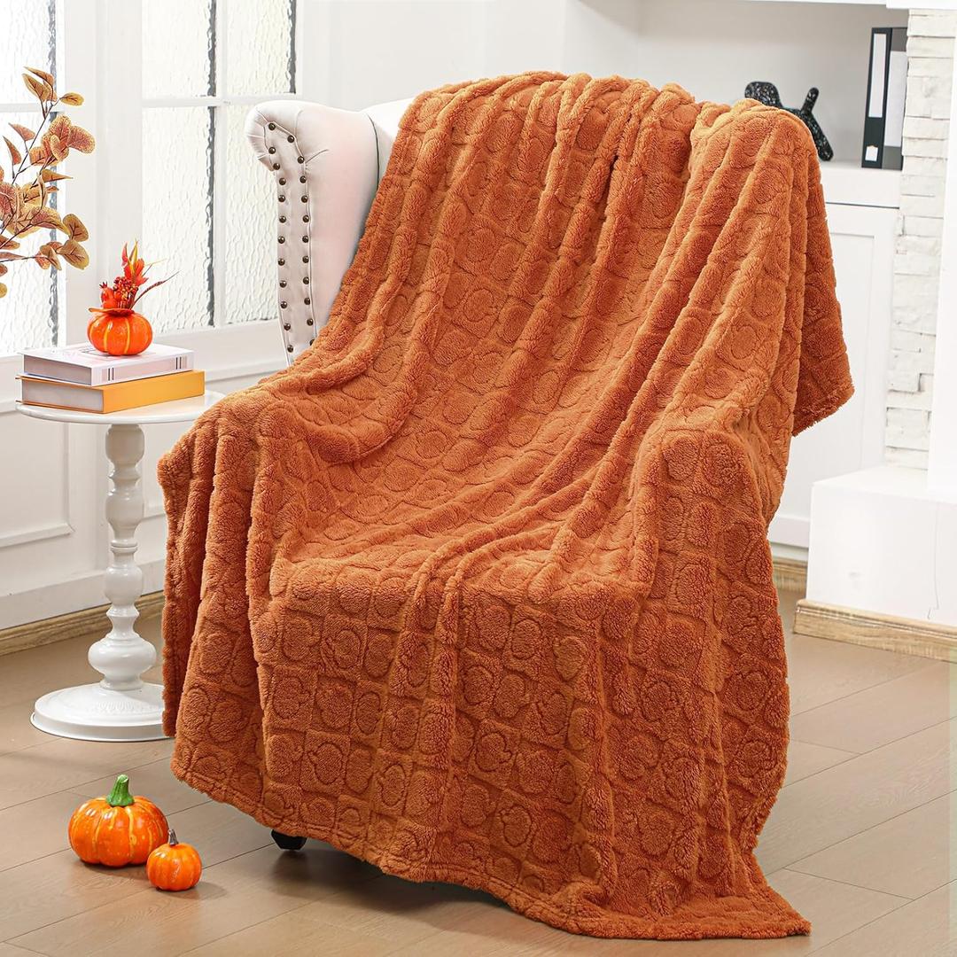 Thanksgiving Pumpkin Throw Blanket Fall Soft Warm Fuzzy 3D Pumpkin Throw Blanket for Bed Couch Sofa Chair Living Room Dorm Home Autumn Harvest Decoration for Women Men Gift, 50 x 60 Inch