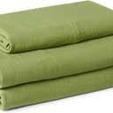Amazon Basics Twin Bed Sheet, 3-Piece Bedding Set, Double Brushed Microfiber, Ultra Soft, Easy Care, Green