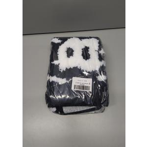 Black and White Non-Slip Bathroom Rug, Soft Absorbent Bath Mat, Machine Washable and Quick-Drying, Perfect for Bathtub, Bedroom, Shower, and Living Room, 20" x 32"