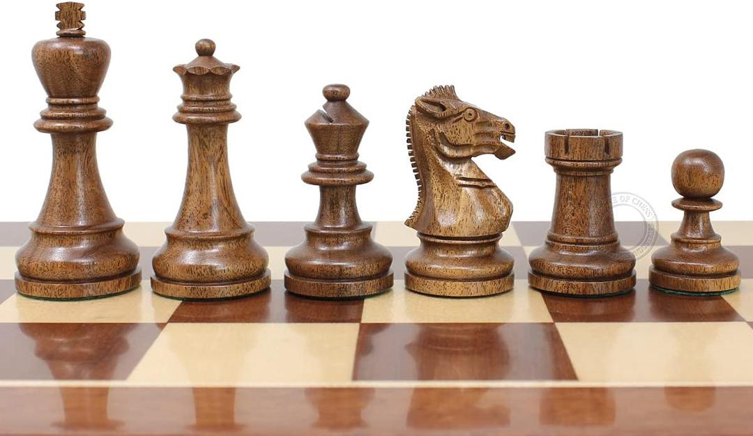 House of Chess  Grand Master Staunton Tournament Chess Set Pieces  King Size: 33/4" (Broad Base) + 2 Extra Queens  Acacia Wood/Boxwood