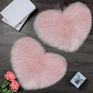 Mudder 2 Pcs Faux Fur Rug, Heart Shaped Rugs, Fluffy Decorative Mat for Room Home Chair Side, Desk Feet, Nursery, Photo Background & Valentine Decor, 12 x 16 Inch(Pink)