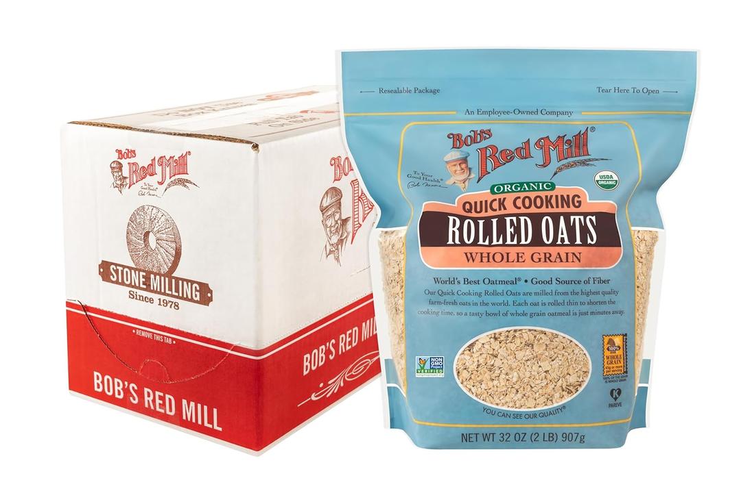 Bob's Red Mill Organic Quick Cooking Rolled Oats, 32oz (Pack of 4) - Non GMO, Whole Grain, Vegan, Kosher