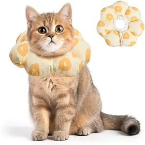 ComSaf Cat Cone Collar Soft - Cat Cones to Stop Licking e Collar for Cats After Surgery, Elizabethan Collar for Kitten Recovery, Comfortable Soft e Collar Cone for Small Cats, Yellow Flowers, Size: Small