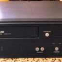 MAGNAVOX DV220MW9 DVD Player VCR Combo