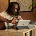 Apple 2021 iPad (10.2-inch, Wi-Fi + Cellular, 256GB) - Space Gray