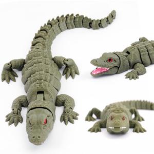Yipintang 7.9" 3D Printed Articulated Crocodile Alligator - Flexible Reptile with Movable Jaw for Desk Dcor, Kinetic Sculpture Office Ornament