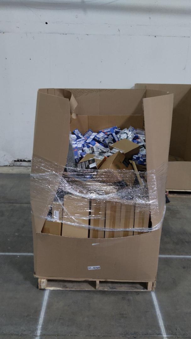 Pallet of Mixed Items
