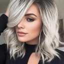 SEVENCOLORS Short Grey Wavy Wigs for White Women Ombre Silver Bob Wig with Dark Roots Synthetic Hair Natural Looking Gray White Wigs