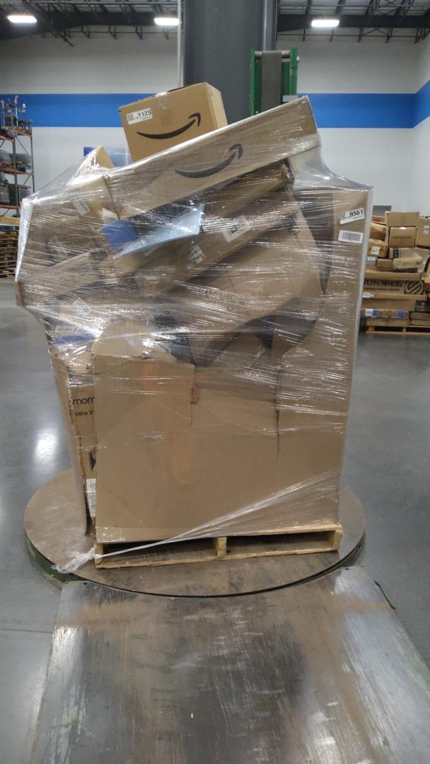 Pallet of Salvage Items