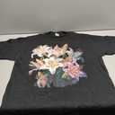 Lily Bouquet On Lily T-Shirt, XL
