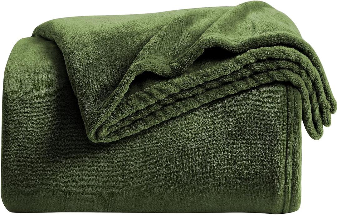 KMUSET Super Soft Throw Blanket Premium Silky Flannel Fleece Throw Size Green Microfiber Lightweight Blanket All Season Use
