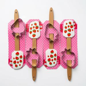 Strawberry Spatula & Cookie Cutter, 4 pcs