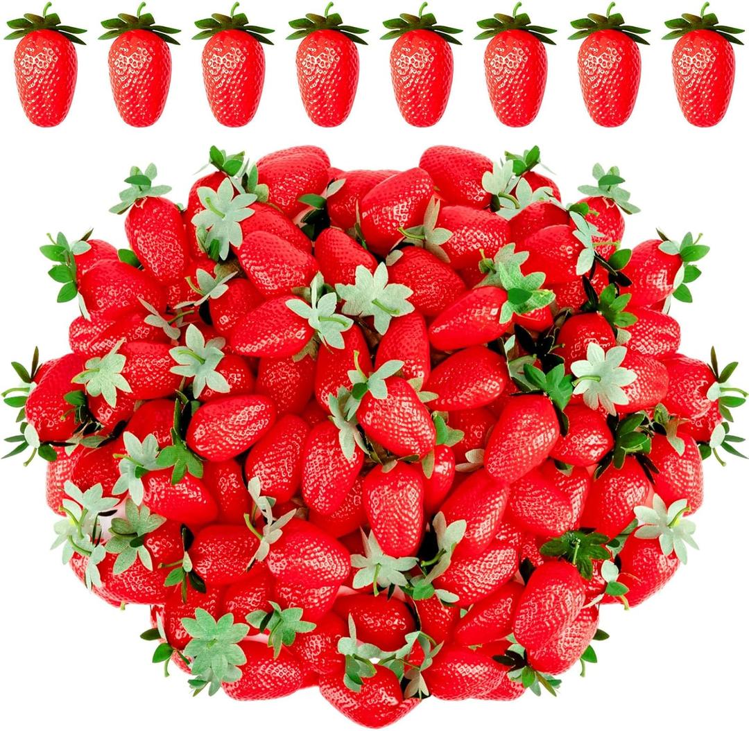 Lyrow 150 Pcs Artificial Strawberries Faux Realistic Strawberry Decor Plastic Simulation Fake Strawberries Lifelike Fruit for Photography Prop Cabinet Party (3.15 Inch)