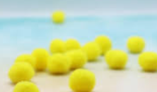 Tegeme 1200 Pcs Pom Poms Balls for Winter Valentine Crafts Home Office Garlands Decor(Black, Orange, Purple)