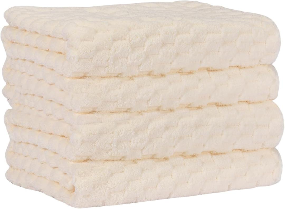 4 Extra Fluffy & Soft Bath Towels - 27x54 Inch - for Home, Hotel & Spa,Lightweight and Highly Absorbent Quick Drying Towels, Perfect for Daily Use,Perfect Bathroom Towels (White)