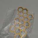 Peryiter 5 Pcs Metal Bee Wall Art Farmhouse Honey Bee Honey Comb Decor Wire Metal Wall Decor Hanging for Living Room Garden Bedroom Office Home(Gold)