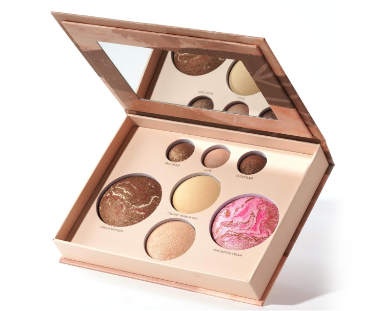 Best Baked Face Palette for Mature Skin – Includes Bronzer, Blush, Highlighter & Eyeshadows – Smooth Velvet Texture, Vegan & Cruelty-Free, Travel-Friendly Makeup Kit