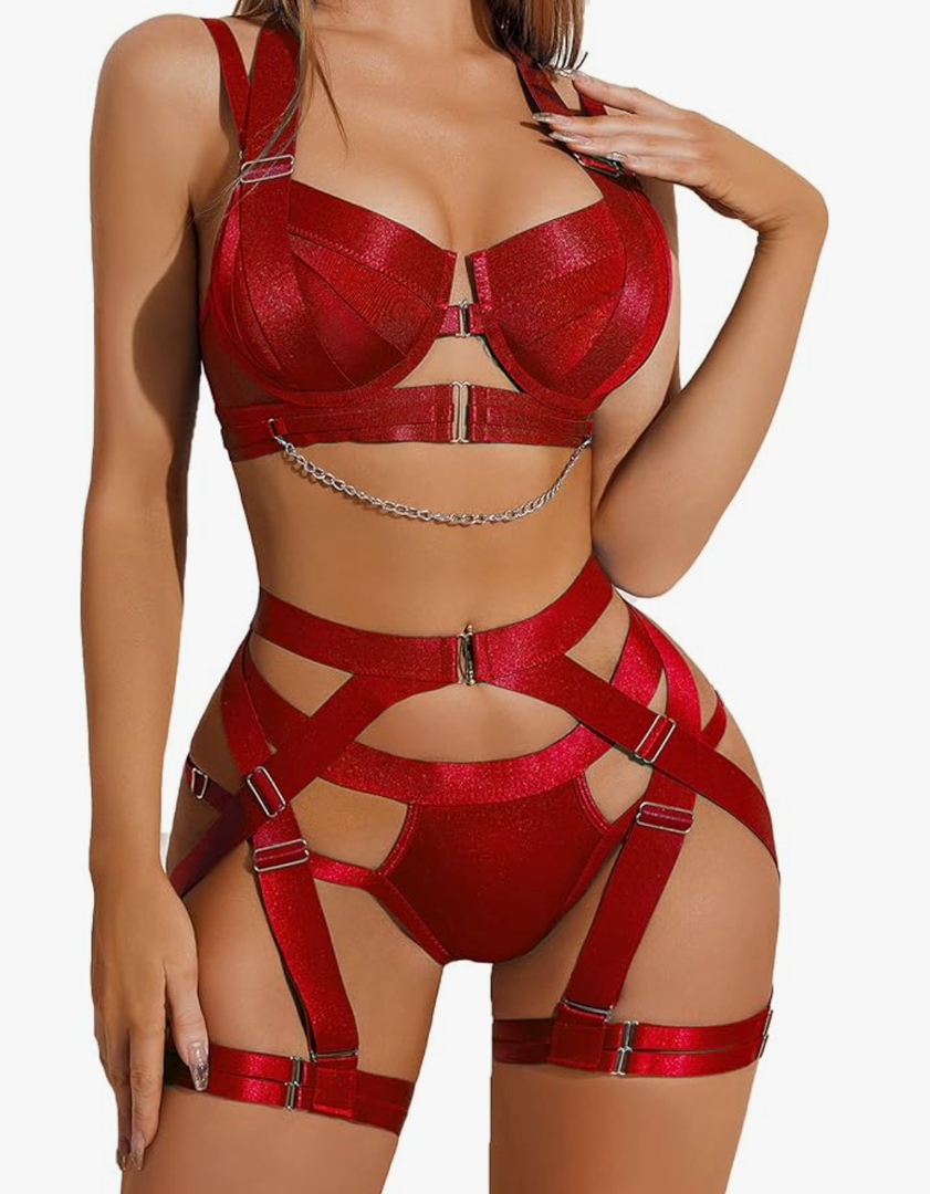 Avidlove Lingerie Set for Women Sexy Strappy Lingerie Underwire Push Up Bra Garter Set Lingerie with Chain,S
