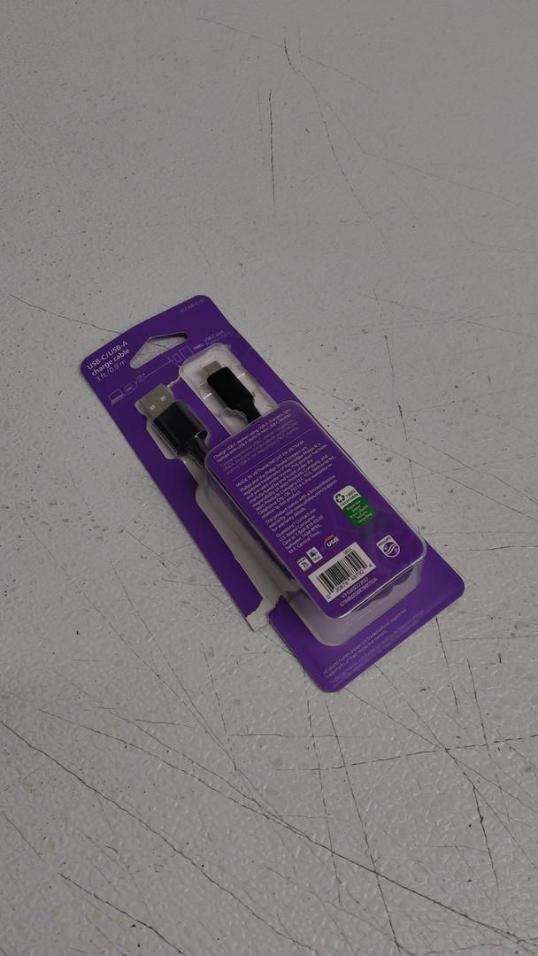 USB C / USB A Charge Cable 3 Ft