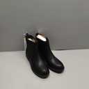 Amazon Essentials Girl's Chelsea Ankle Boots (4 Big Kid, Black Faux Leather)