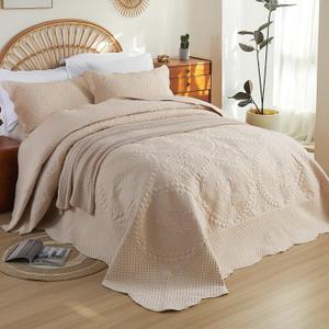 EVENHUG Oversized King Bedspreads California King Quilt Set with Pillow Shams Extra Wide Large King Size Quilts Lightweight Coverlet Bedding Sets Beige 120"x128"