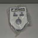 Huanyu Optical Digital Pupilometer 45-82mm Pupil Meter PD Meter Pupil Distance Meter Optical Instrument CE Approved (LY-9AT)