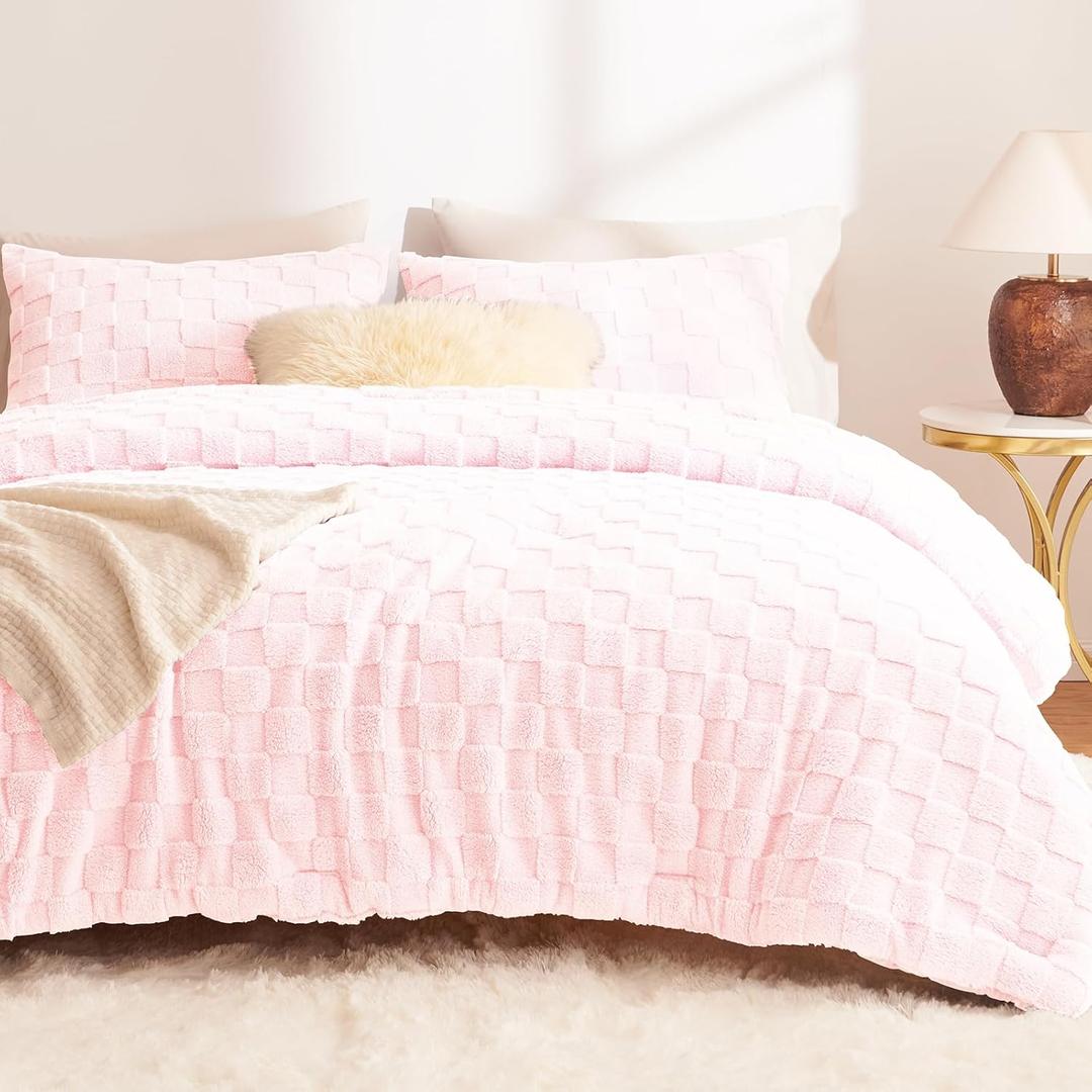 CozyLux Fleece Queen Comforter Set Blush Pink,Super Soft & Warm Fluffy Bedding with Checkered Pattern,Luxury Fuzzy Heavy Bed Set for Winter,3 Pieces,1 Comforter and 2 Pillowcases