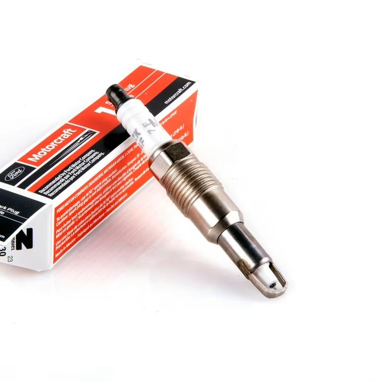 MAS Set of 4 Ignition Coils Pack Straight Boot & Motorcraft Spark plug SP546 SP515 Compatible with Ford F150 F250 F350 Super Duty Expedition Lincoln Navigator V8 5.4l Replacement for DG511 FD508