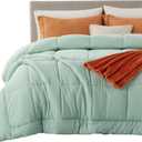 Bedsure Comforter Duvet Insert - Quilted Comforters King Size, All Season Duvet, GentleSoft Down Alternative Bedding, with 8 Tabs, Gifts for Women/Men, Sage Green, King 90 x 102 Inches